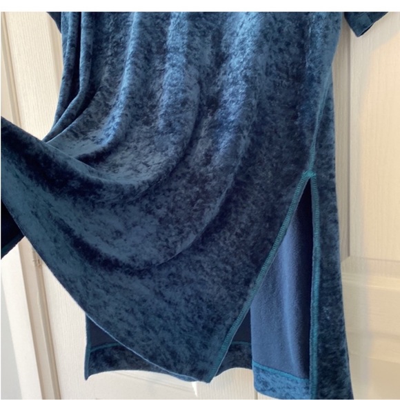 Free People Tunic 💙 - Picture 9 of 10